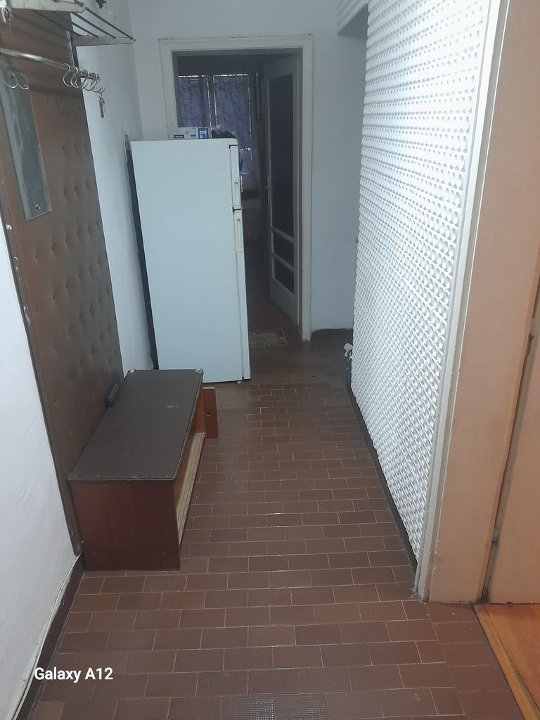 Продава се Тристаен апартамент в Харманли - 65 кв.м за 747 €/кв.м - Снимка #4