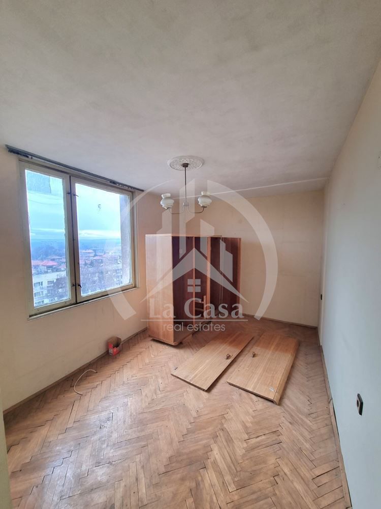 Продава се Тристаен апартамент в Видин, Плиска - 91 кв.м за 421 €/кв.м - Снимка #2