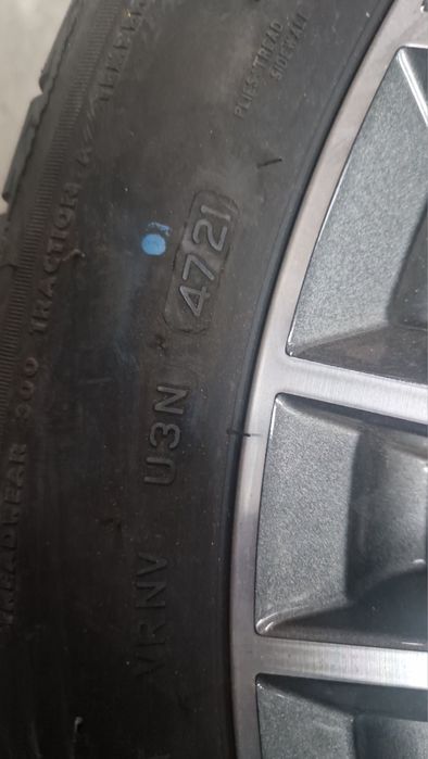 Джанти с гуми за Audi Q3