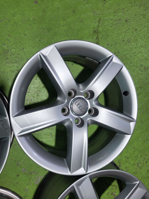 17 5x112 Audi Q5 A3 A4 лети джанти 5х112 Ауди
