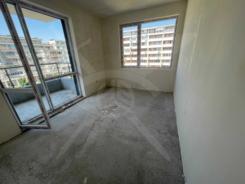 Продава се Тристаен апартамент в Бургас, Меден рудник - зона А - 103 кв.м за 729 €/кв.м - Снимка #4