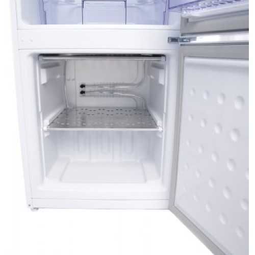 Продам нерабочий холодильник Beko CS325000