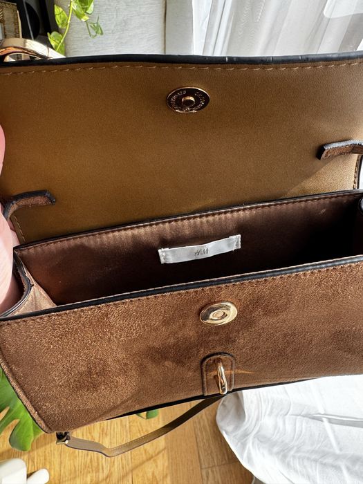 Чанта с къса и дълга дръжка