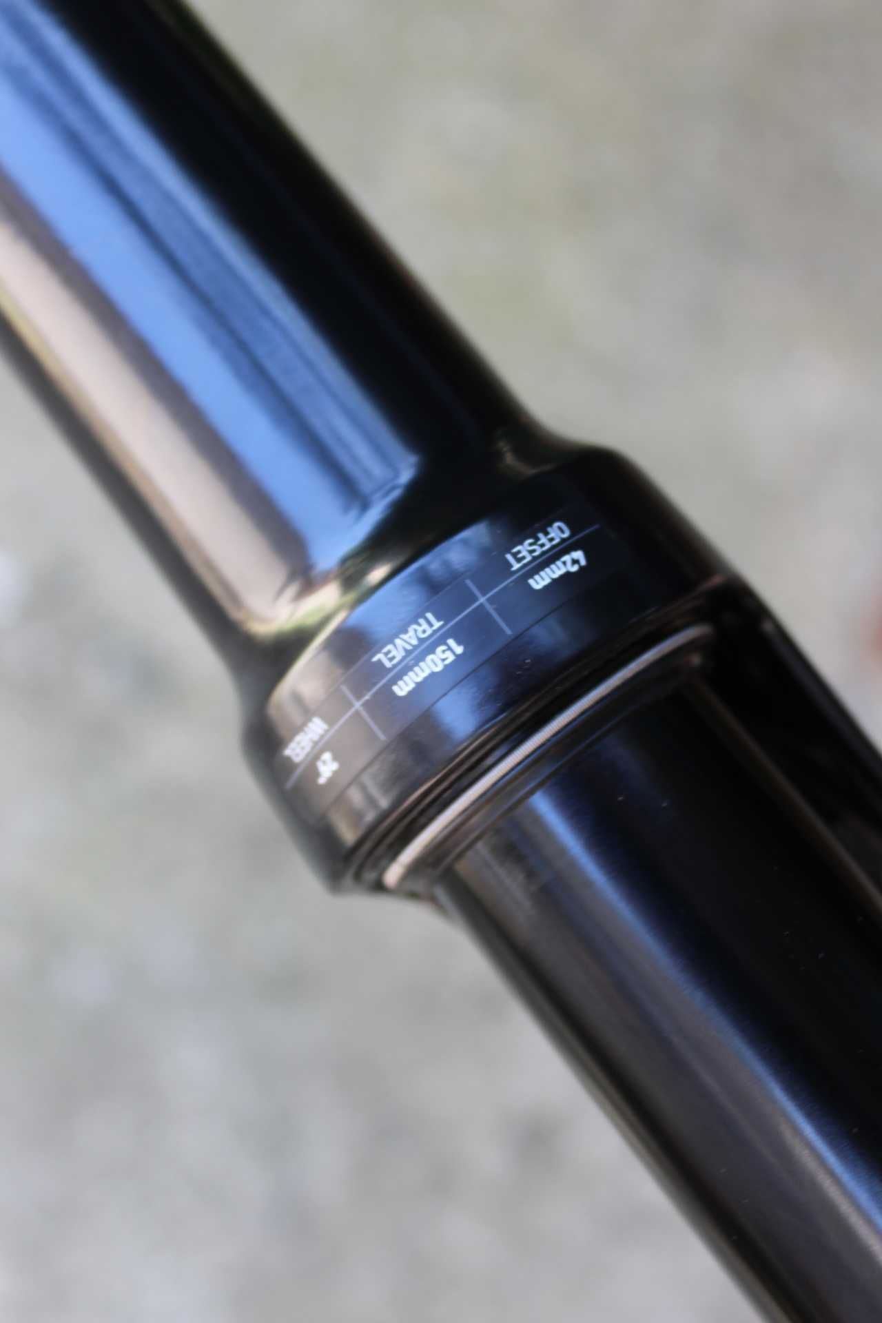 RockShox Revelation RC29" DebonAir 150mm Tapered Boost furca suspensie