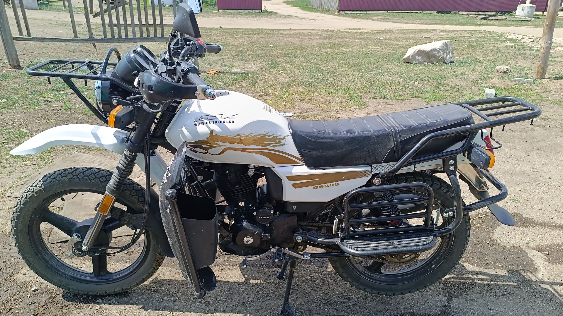 Продаётся мотоцикл 200куб