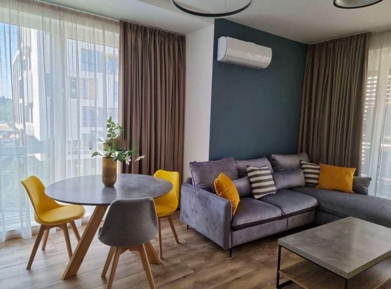 Луксозен 2-стаен в затворен комплекс - Христо Смирненски