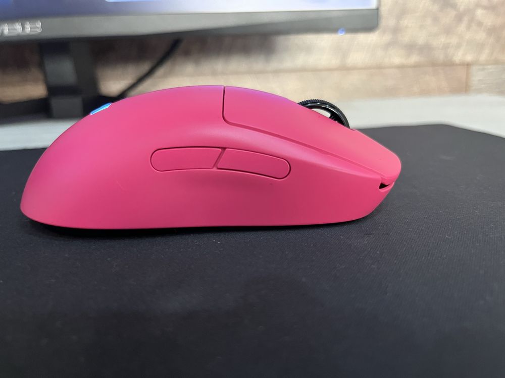 Продавам мишка logitech pro2 lightspeed