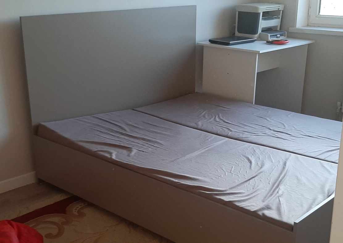 Кровать двуспальная 160×190