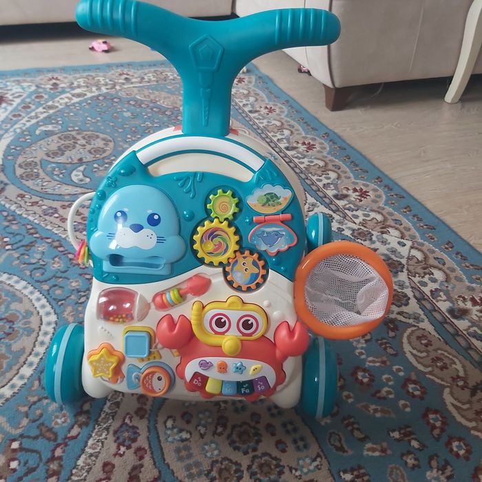 Срочно продам толокар в отличном состоянии