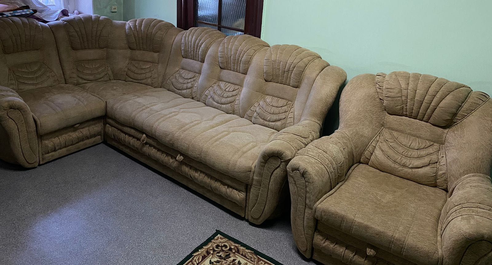 Продам диван с креслом б/у