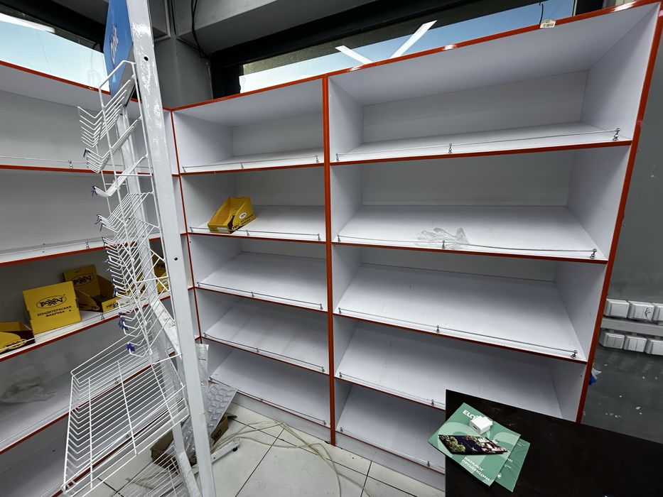 Полка для магазина