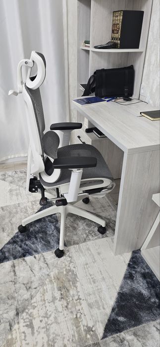 Офисное кресло с подставкой для ног — комфорт и стиль в одном