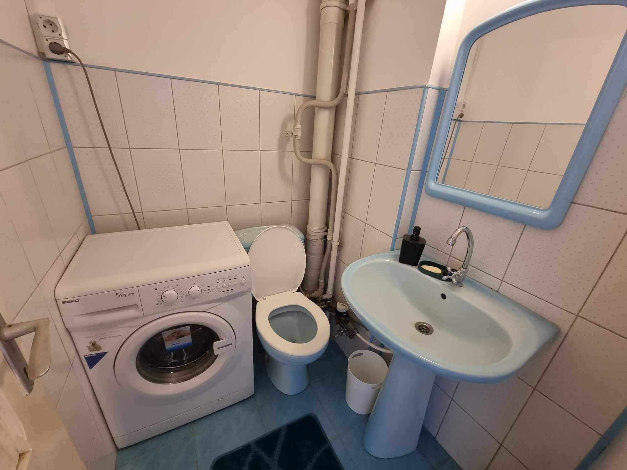 Ap 3 camere DECOMANDAT 74 m2 PODU ROS Jumbo - Granit Persoana Fizica