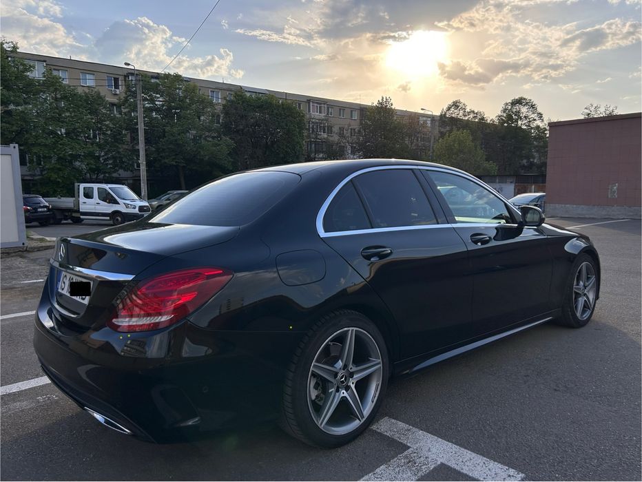 Mercedes-Benz C 220 d AMG Line Diesel Automat Panoramic 360 camera