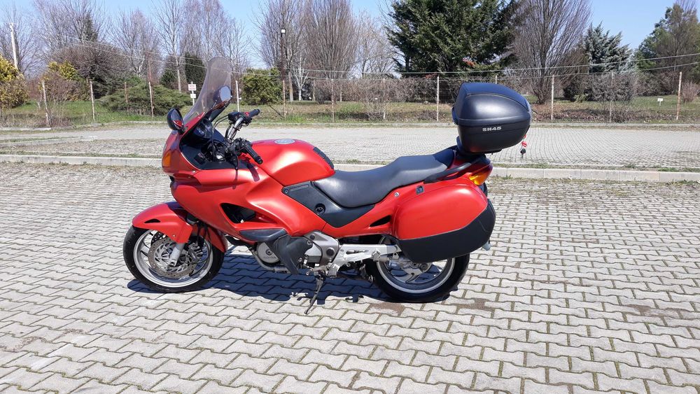 Deauville NT650V 2006