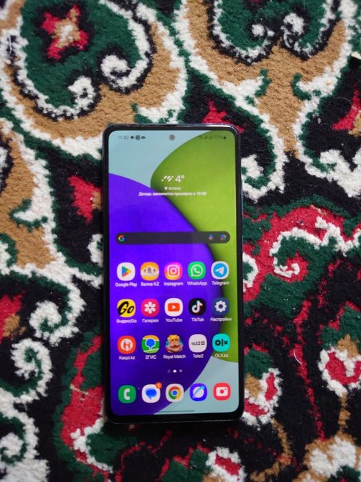 Самсунг A52 128 срочно продам