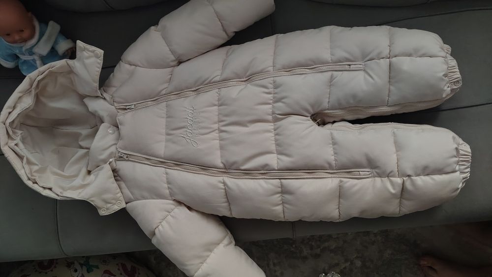 Продам детский зимний комбинезон