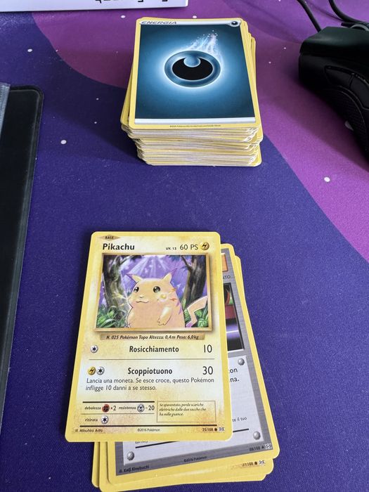 Carti pokemon de colectie