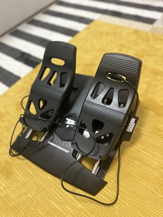 Pedale Simulator Thrustmaster T- Flight Rudder