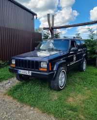 JEEP CHEROKEE XJ/2.5 TurboDIESEL 116CP 2000/4X4 Mare-mic/Import Spania