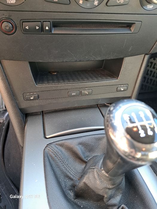 Антиблокираща система
Въздушни възглавници - Задни
Въздушни възглавниц