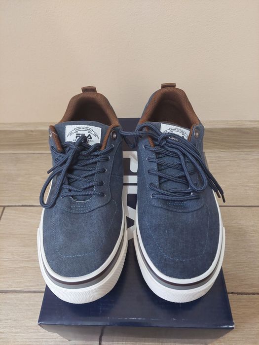 Нови оригинални маратонки FILA номер  40