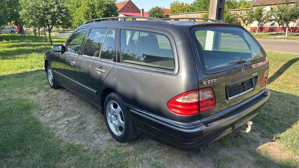Mercedes Benz E270Cdi