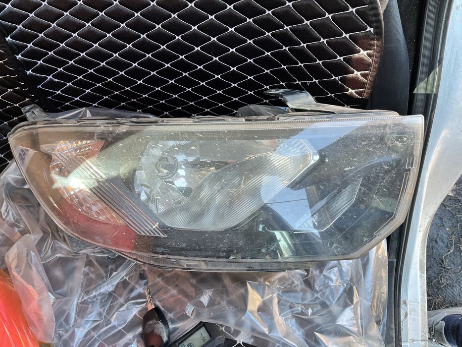 Б/У фары на гранту фл