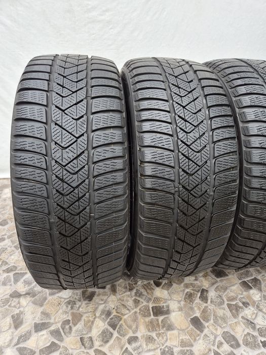 4бр 225 50 18 Pirelli Runflat зимни - 21г