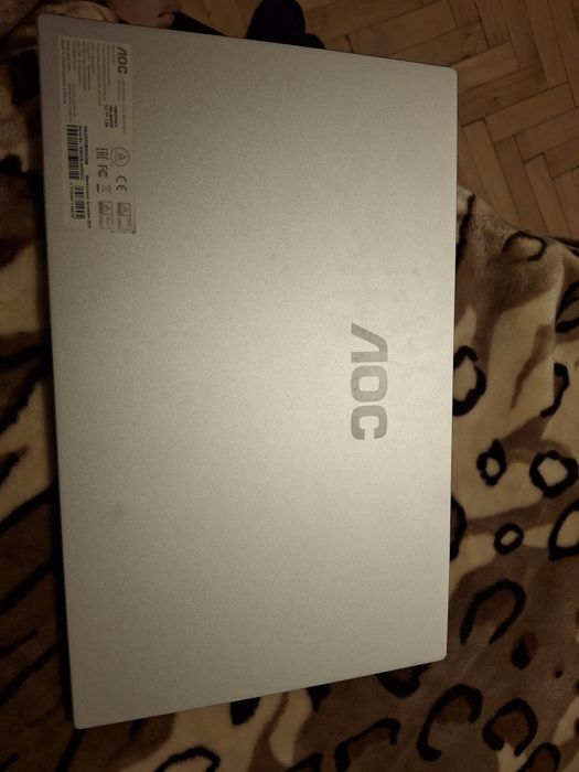 Monitor portabil AOC