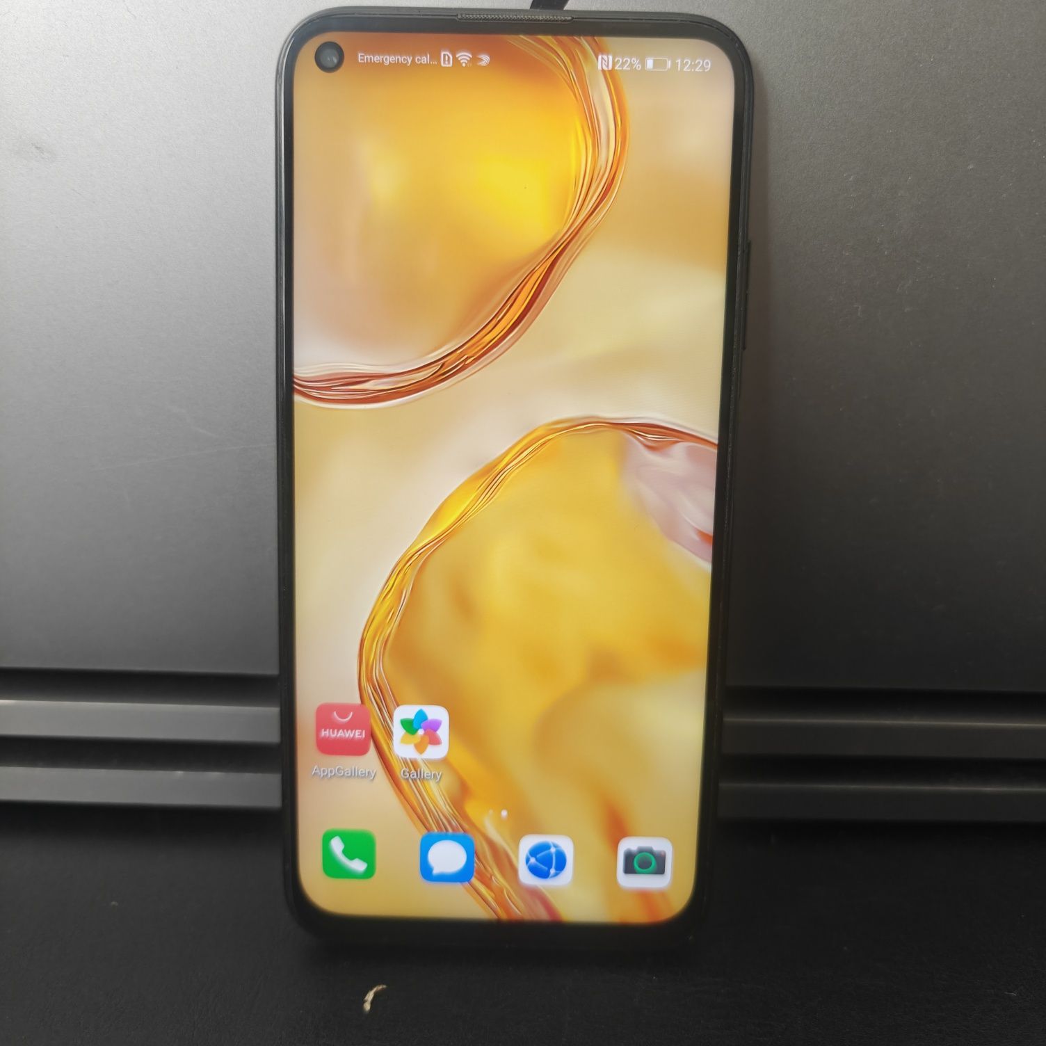 Продава Huawei P40 lite /128 GB