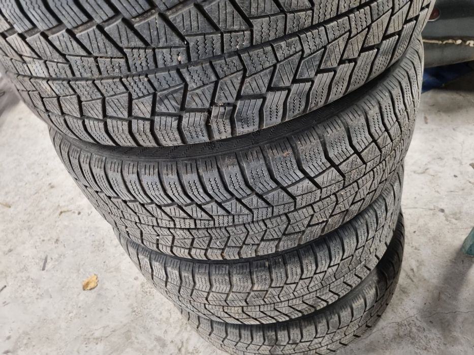 Roti opel 215/55r17