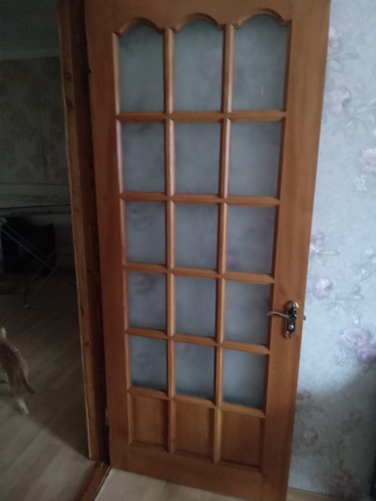 Продам деревянные межкомнатные двери