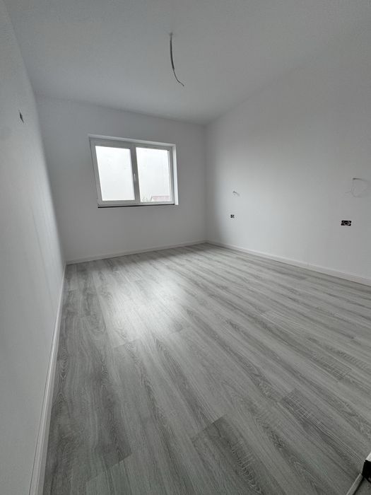 Casa tip duplex la cheie 120utili,5camere,2bai,asfalt+toate utilitatil