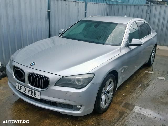 Dezmembrez BMW F01 730d 740d an 2012