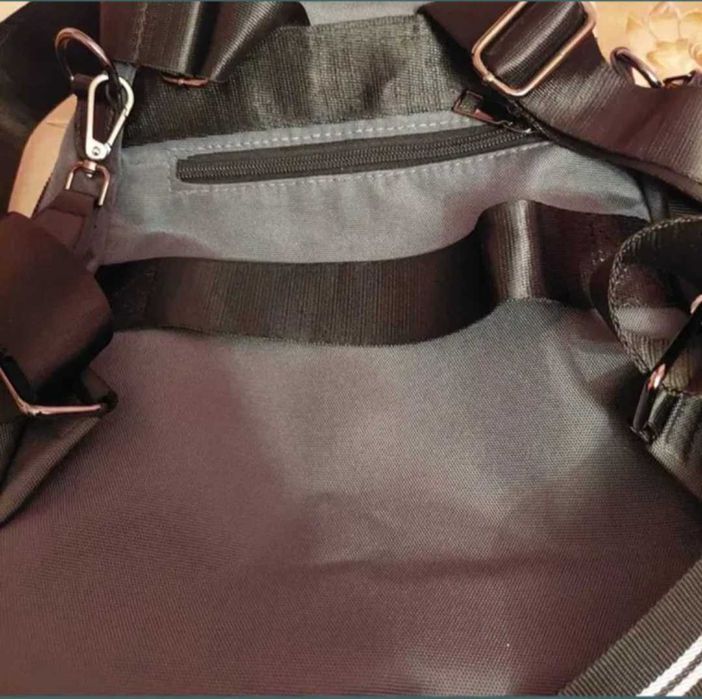 Rucsac dubla utilizare /poșetă umăr