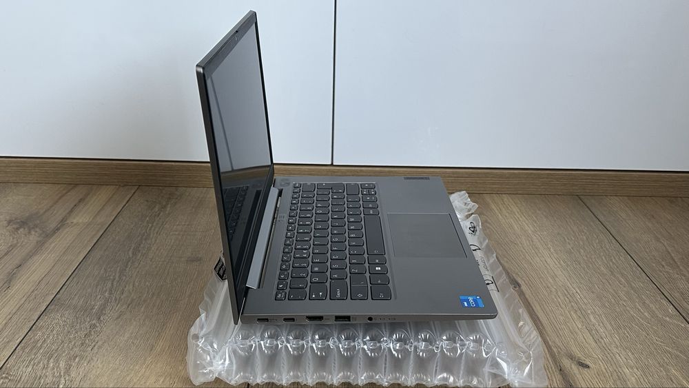 Лаптоп Lenovo ThinkBook 14 Gen 2 Intel i5-11th 8GB RAM 256GB SSD-743