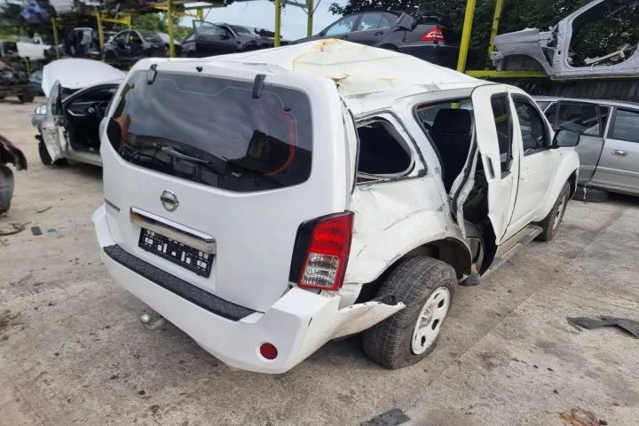 caseta pompa directie servo frana kit chit ambreiaj volanta pornire contact cu cheie calculator ecu  Nissan Pathfinder R51, an 2008, motor 2.5 dci 171cp cod YD25DDti,  dezmembrez