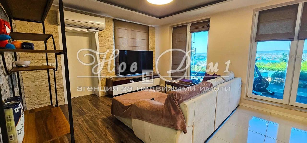 Продава се Четиристаен апартамент в Варна, м-т Зеленика - 124 кв.м за 2500 €/кв.м - Снимка #11