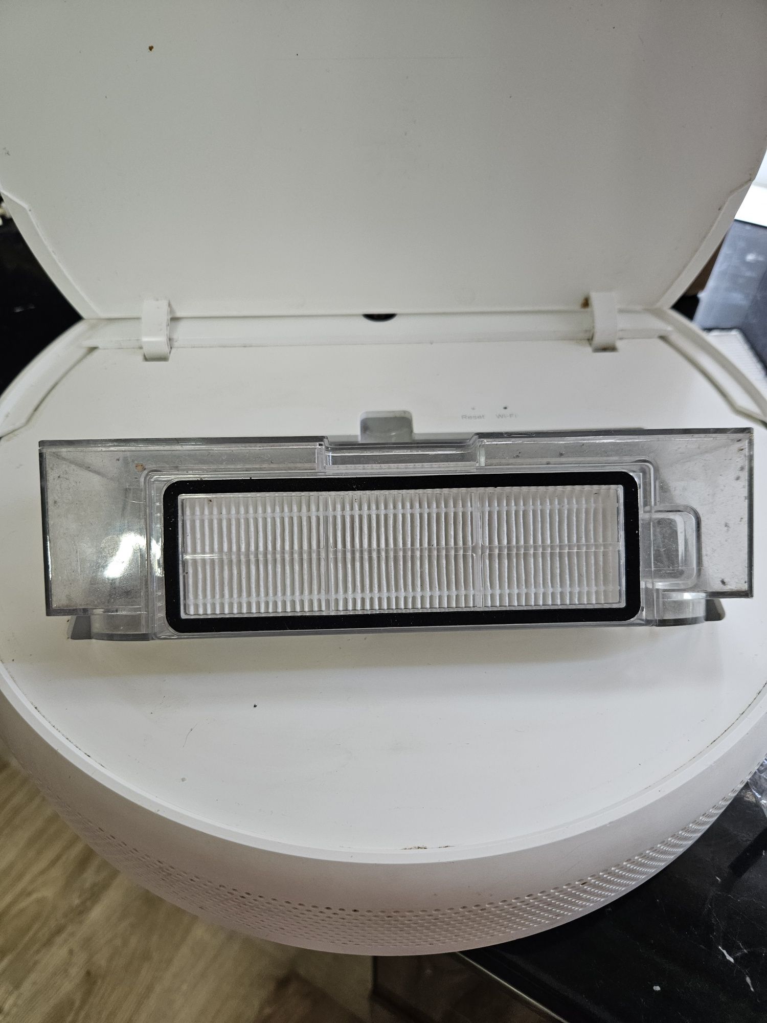 Прахосмукачка робот Xiaomi vacuum mop c1