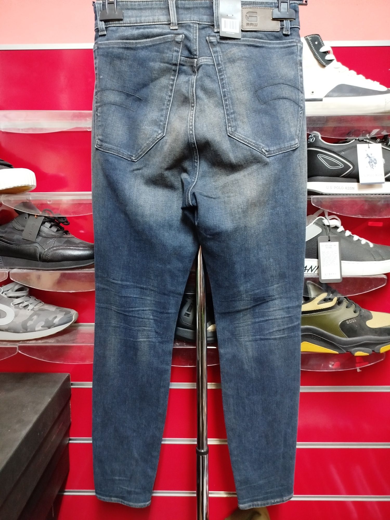 Оригинални дамски дънки G-Star Raw Stringfield Skinny W26 L28 нови