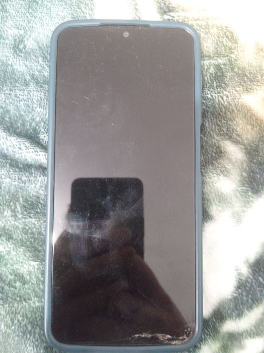 Telefoane ieftine pentru piese