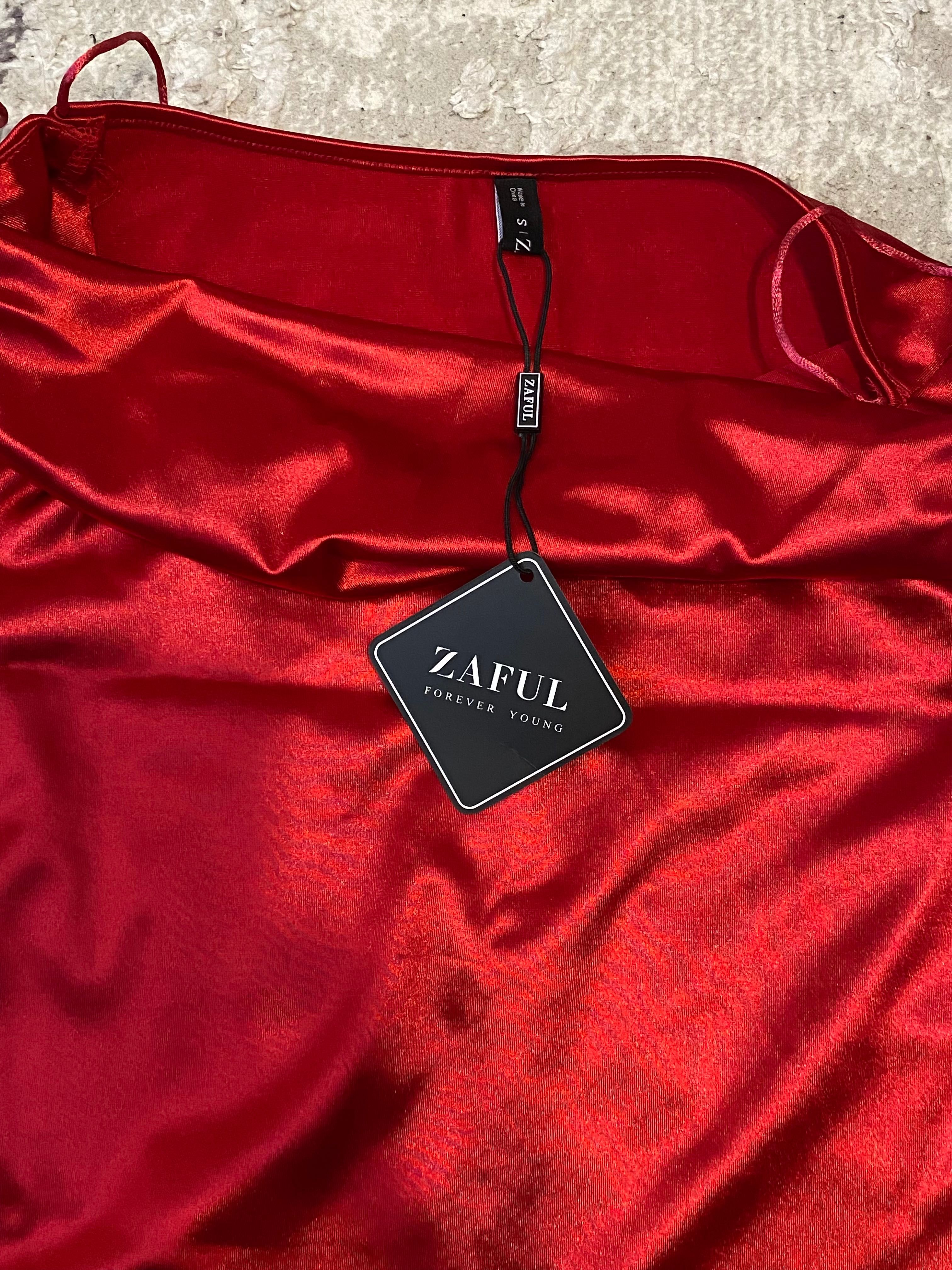 Rochie mini roșie