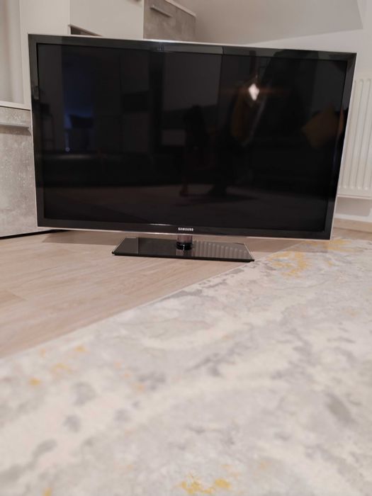 Tv Samsung UE46 inci 116 cm