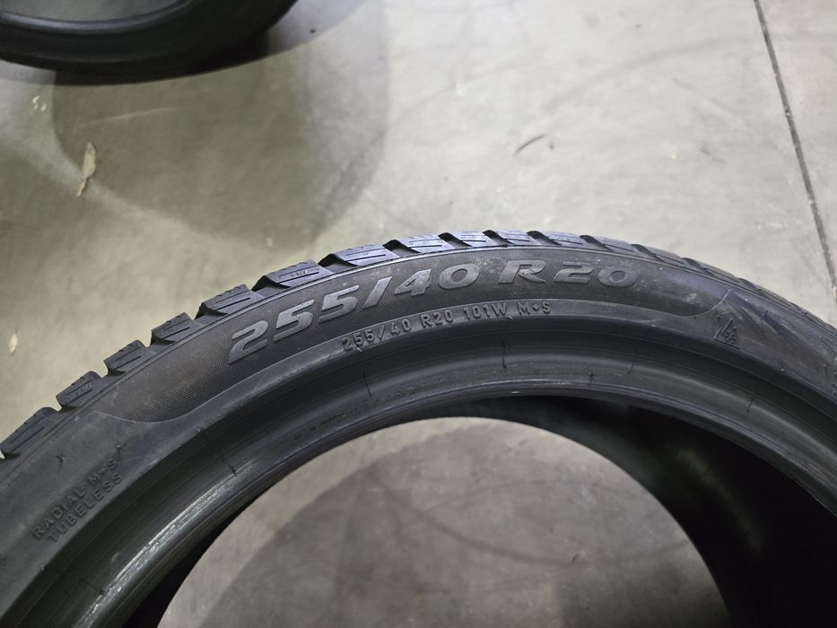285/35/20//255/40/20  PIRELLI