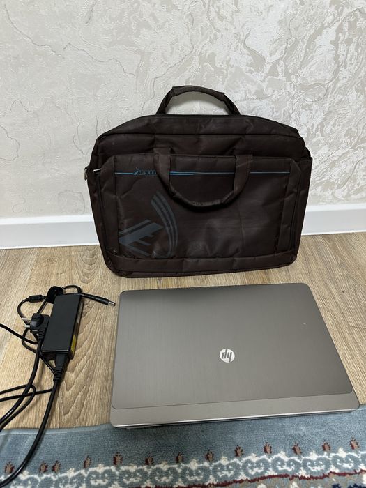 Ноутбук HP Core i3