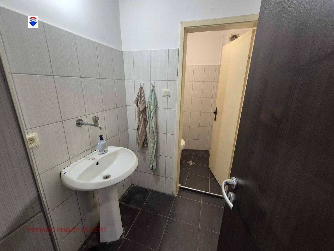 Продава се Офис в Русе, Център - 80 кв.м за 1375 €/кв.м - Снимка #10