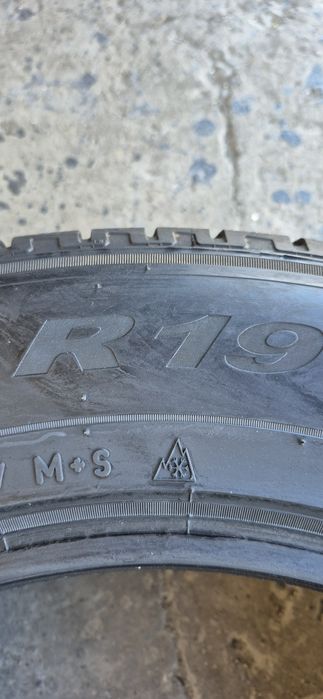 4 anvelope iarna Pirelli 235/65/19,dot 2022.Pretul este pe bucata
