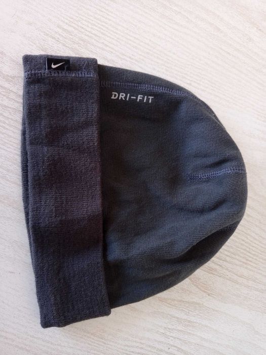 Nike Dri Fit зимна шапка