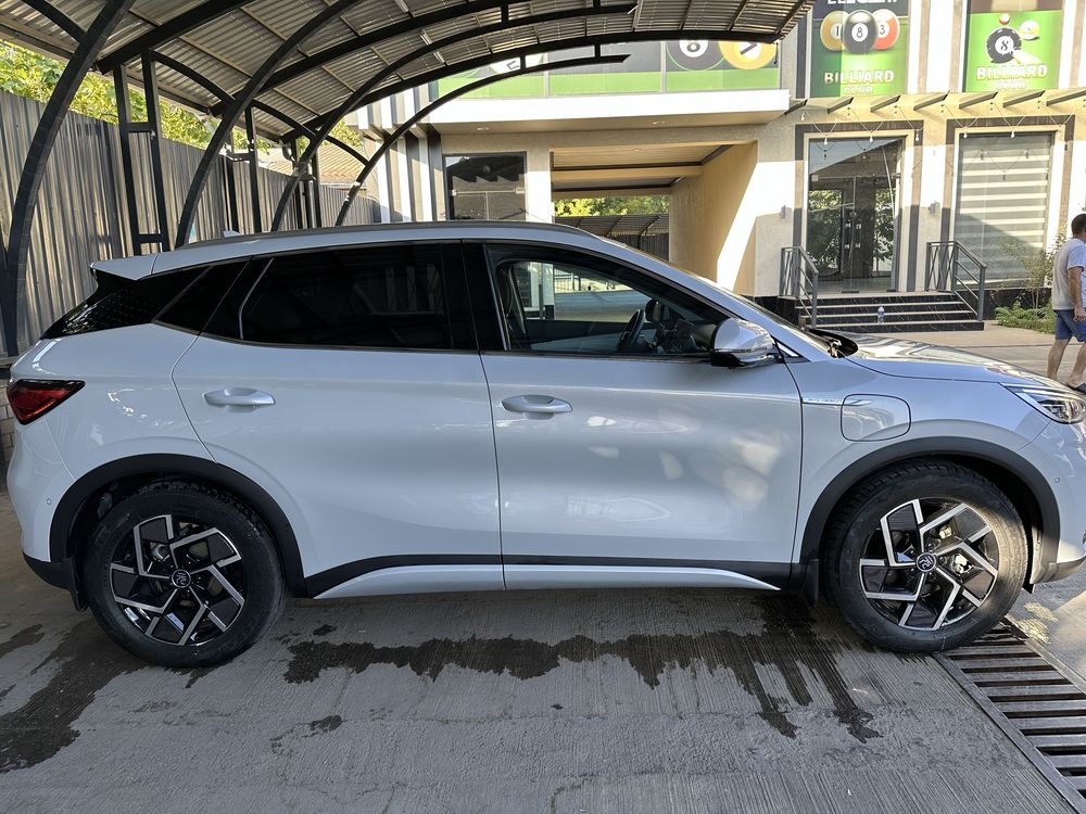 Продается срочно byd yuan plus full pozitsiya фулловый 5 позиция